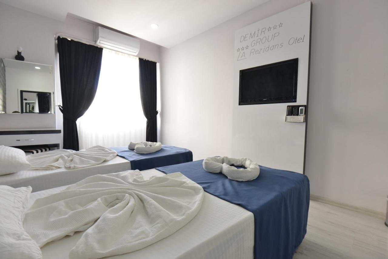 La Rezidans Hotel Antalia Esterno foto