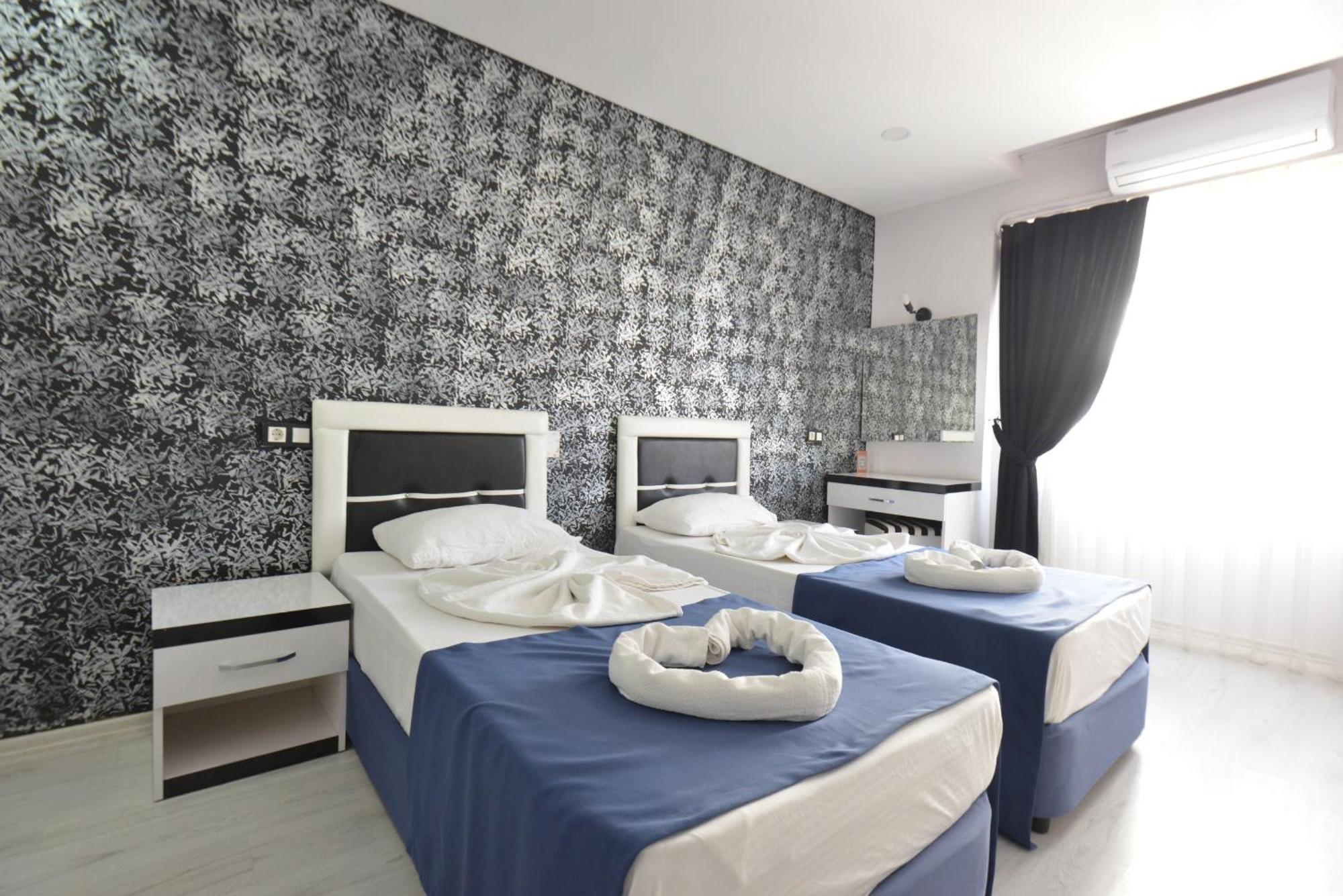 La Rezidans Hotel Antalia Esterno foto