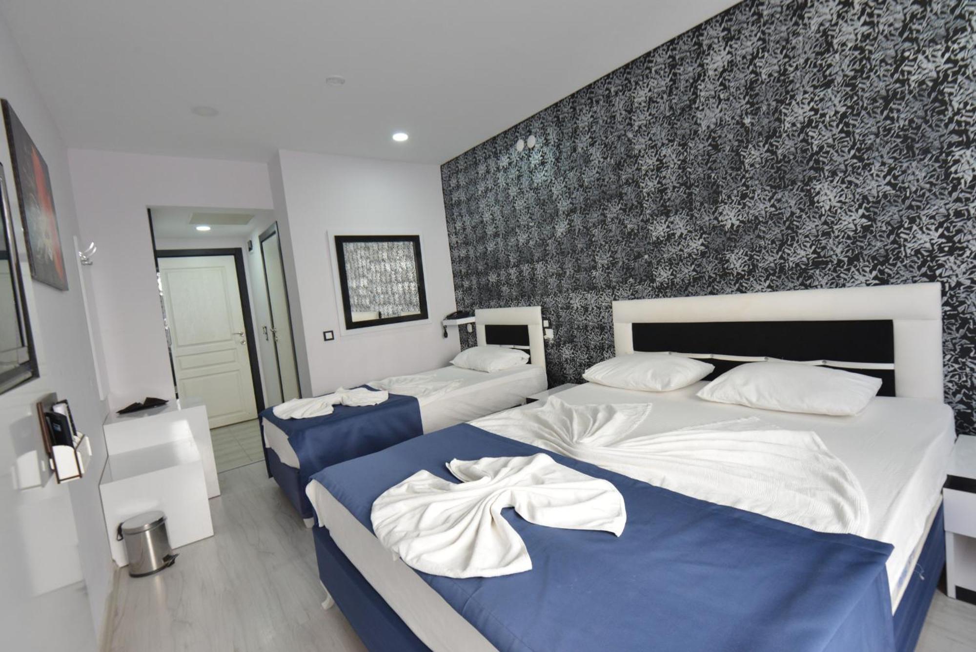 La Rezidans Hotel Antalia Esterno foto